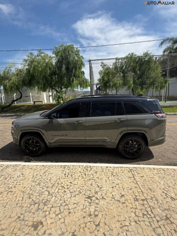 JEEP COMMANDER 2.0 HURRICANE 4 TURBO GASOLINA BLACKHAWK AT9