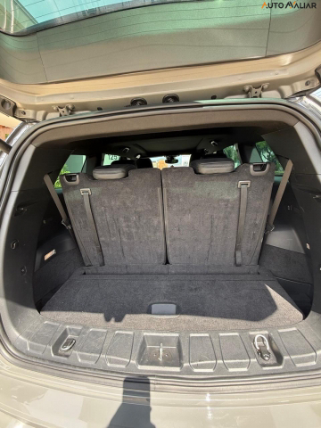 JEEP COMMANDER 2.0 HURRICANE 4 TURBO GASOLINA BLACKHAWK AT9