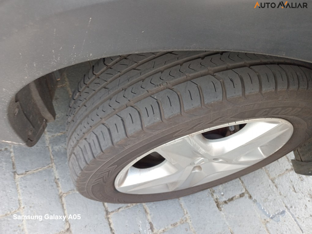 RENAULT SANDERO 1.6 16V SCE FLEX STEPWAY EXPRESSION MANUAL