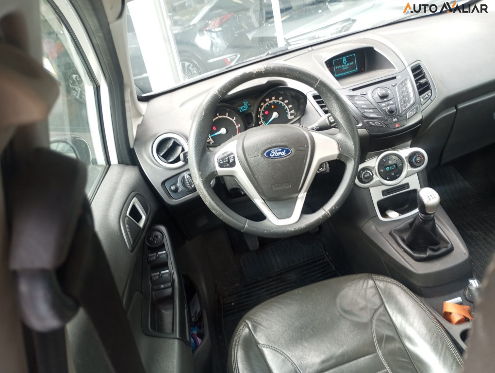 FORD FIESTA 1.6 SEL HATCH 16V FLEX 4P MANUAL