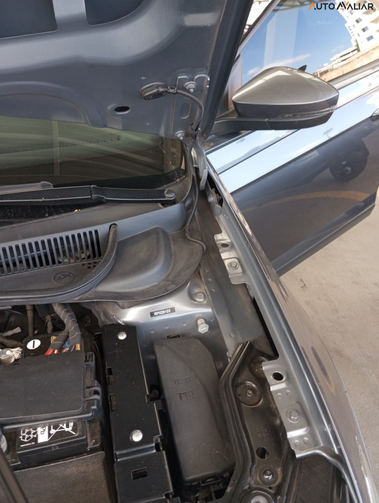 VOLKSWAGEN NIVUS 1.0 200 TSI TOTAL FLEX COMFORTLINE AUTOM&Aacute;TICO