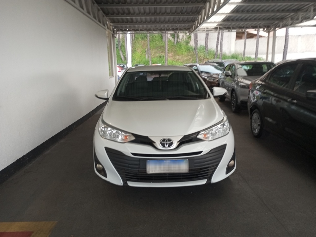 TOYOTA YARIS 1.5 16V FLEX SEDAN XL PLUS TECH MULTIDRIVE