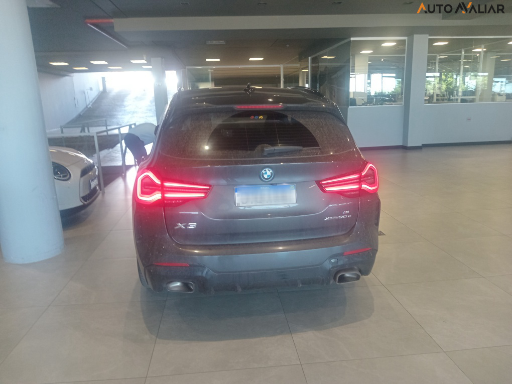 BMW X3 2.0 16V H&Iacute;BRIDO M SPORT XDRIVE30E STEPTRONIC