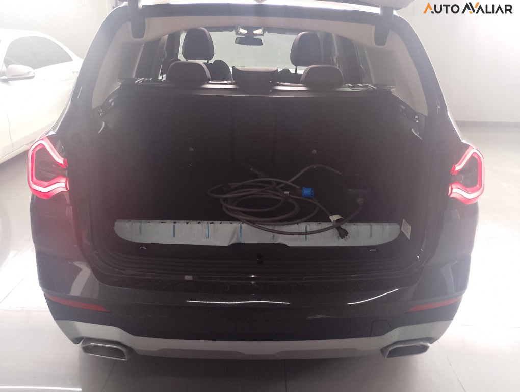 BMW X3 2.0 16V HIBRIDO X LINE XDRIVE30E STEPTRONIC