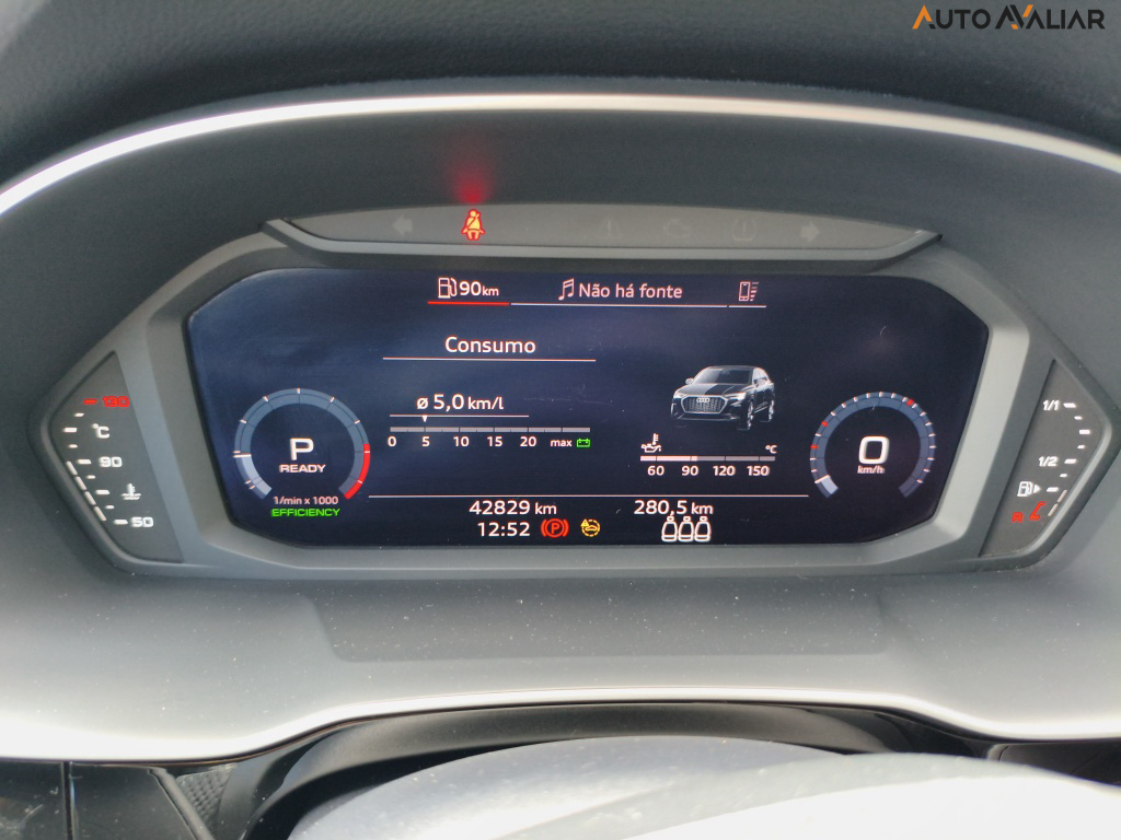 AUDI Q3 2.0 40 TFSI GASOLINA SPORTBACK PERFORMANCE BLACK QUATTRO TIPTRONIC