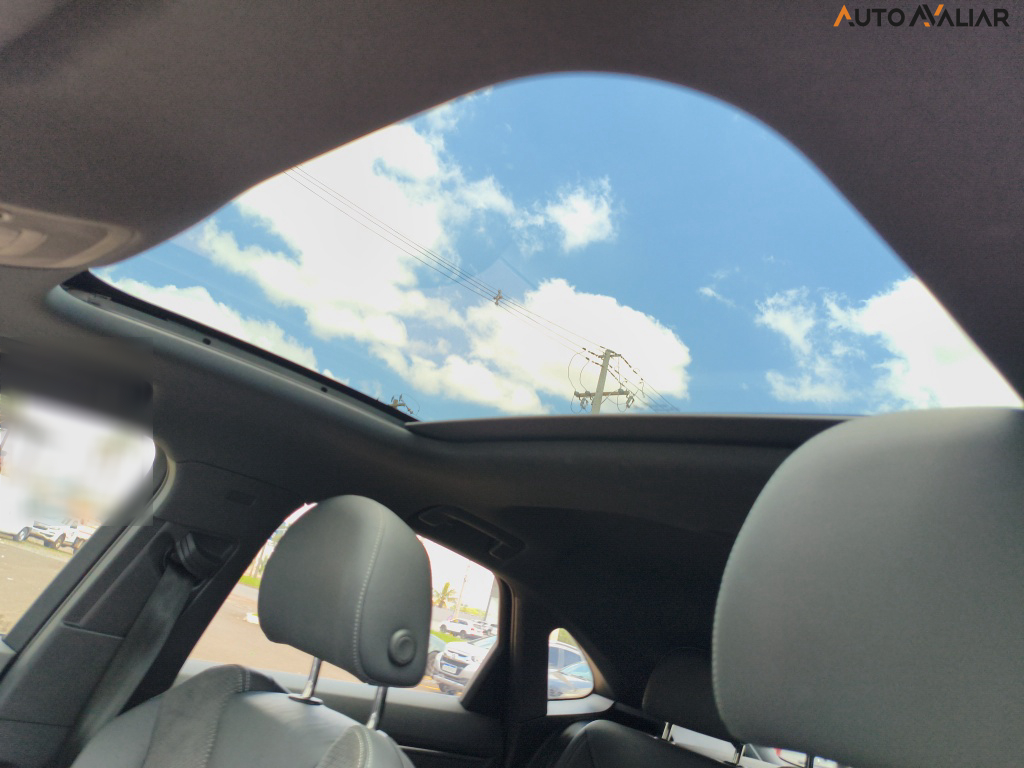 AUDI Q3 2.0 40 TFSI GASOLINA SPORTBACK PERFORMANCE BLACK QUATTRO TIPTRONIC