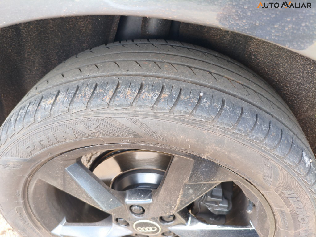 AUDI Q3 2.0 40 TFSI GASOLINA SPORTBACK PERFORMANCE BLACK QUATTRO TIPTRONIC