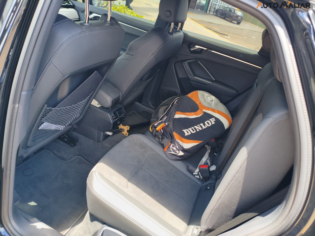 AUDI Q3 2.0 40 TFSI GASOLINA SPORTBACK PERFORMANCE BLACK QUATTRO TIPTRONIC