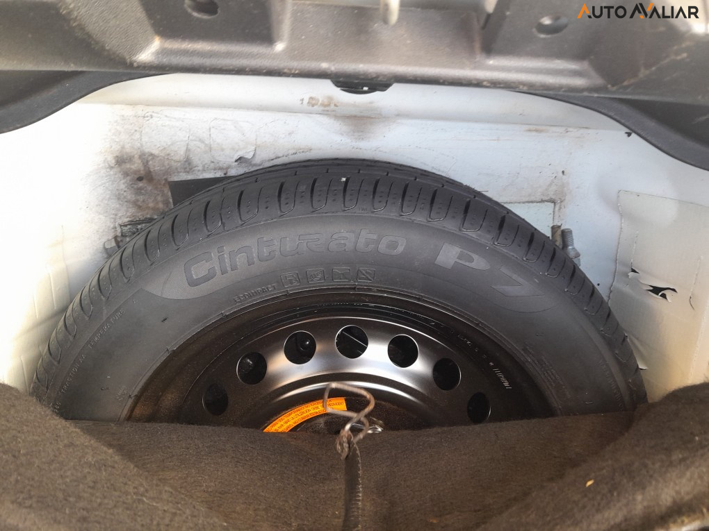 FIAT LINEA 1.8 ABSOLUTE 16V FLEX 4P AUTOMATIZADO