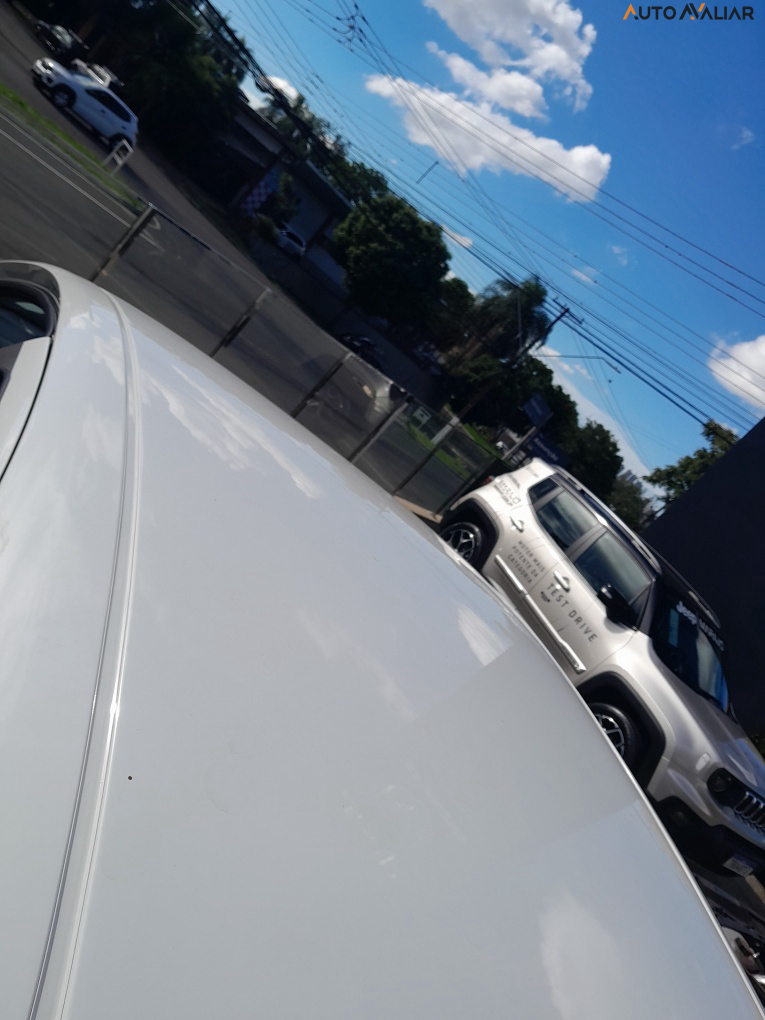 FIAT LINEA 1.8 ABSOLUTE 16V FLEX 4P AUTOMATIZADO