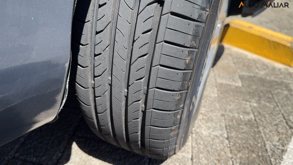 TOYOTA YARIS 1.3 16V FLEX XL AUTOM&Aacute;TICO