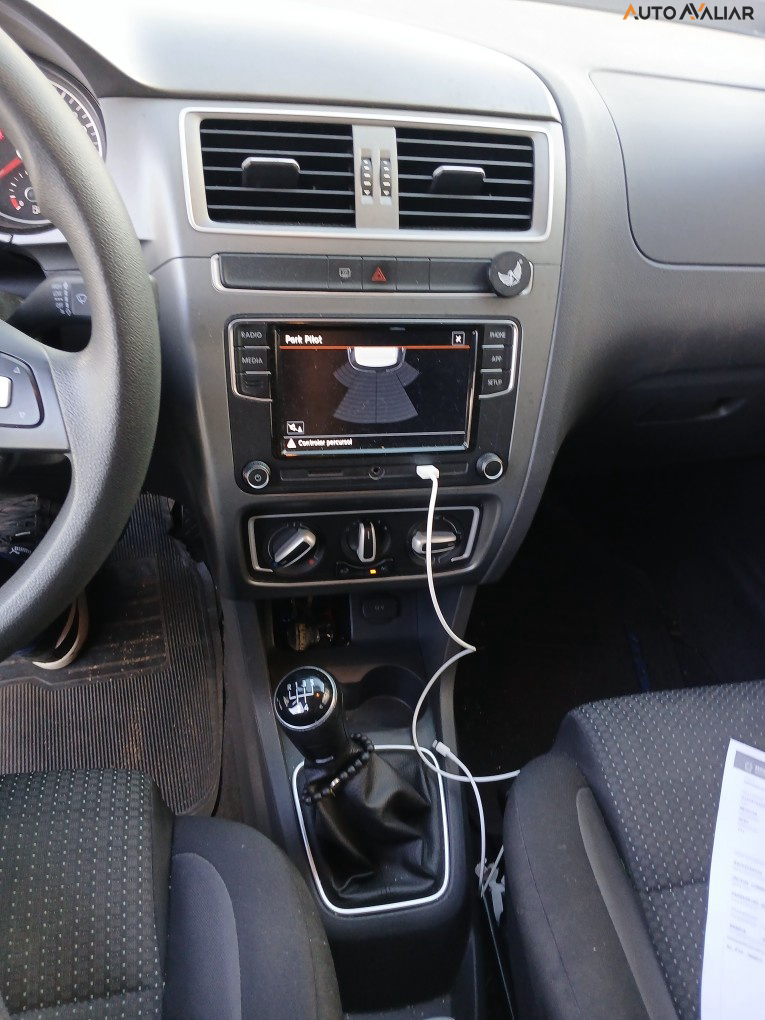 VOLKSWAGEN FOX 1.6 MSI TOTAL FLEX CONNECT 4P MANUAL