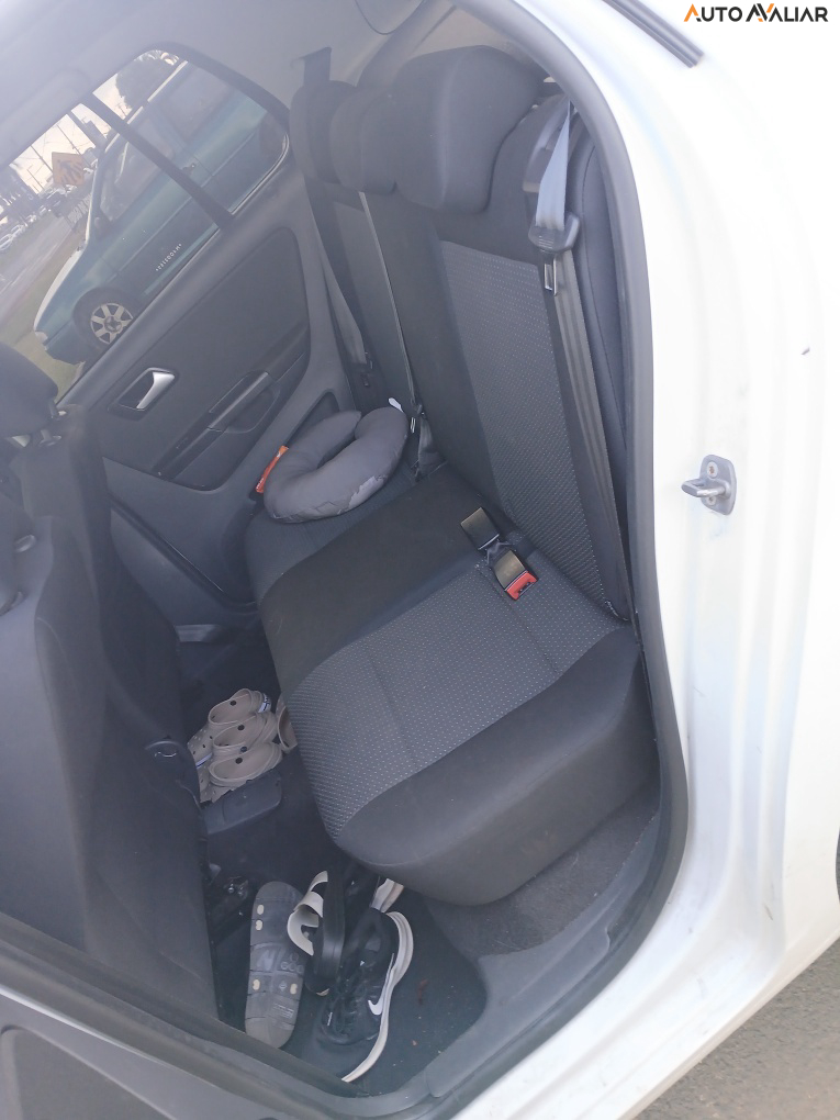 VOLKSWAGEN FOX 1.6 MSI TOTAL FLEX CONNECT 4P MANUAL