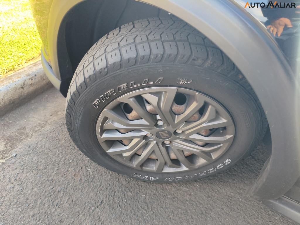 FIAT ARGO 1.3 FIREFLY FLEX TREKKING MANUAL