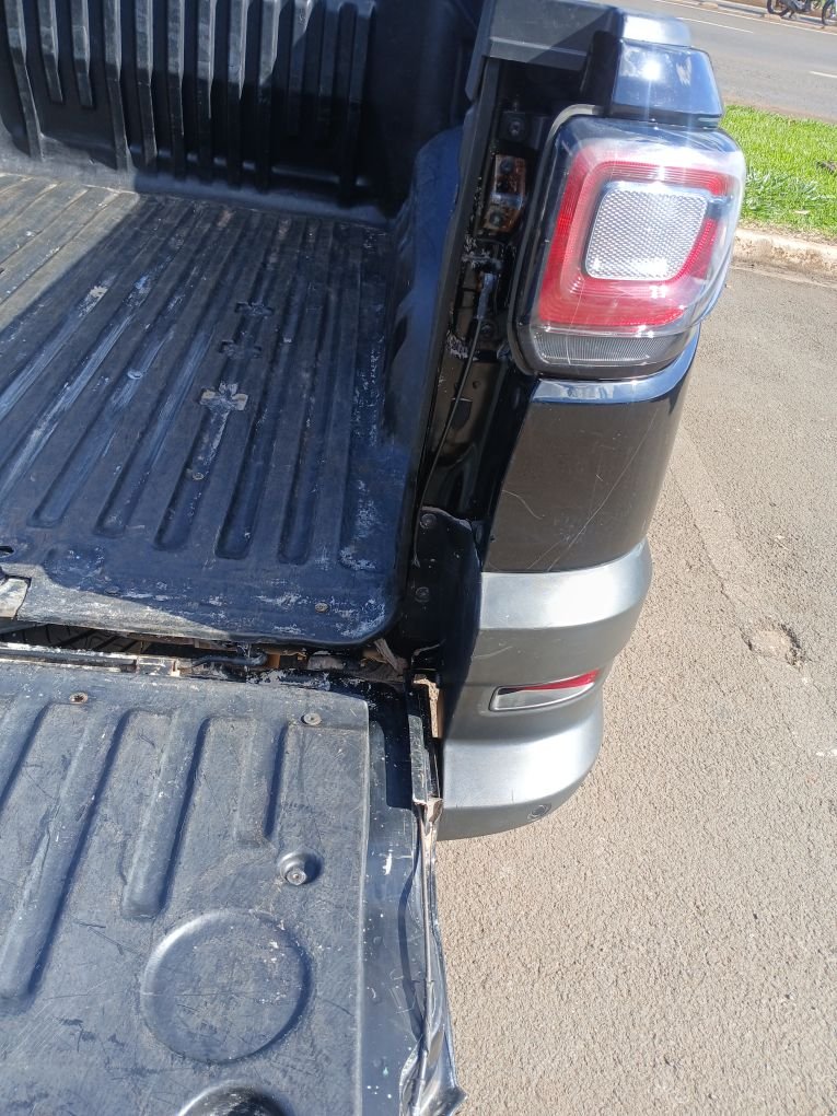 FIAT STRADA 1.3 FIREFLY FLEX FREEDOM CS MANUAL