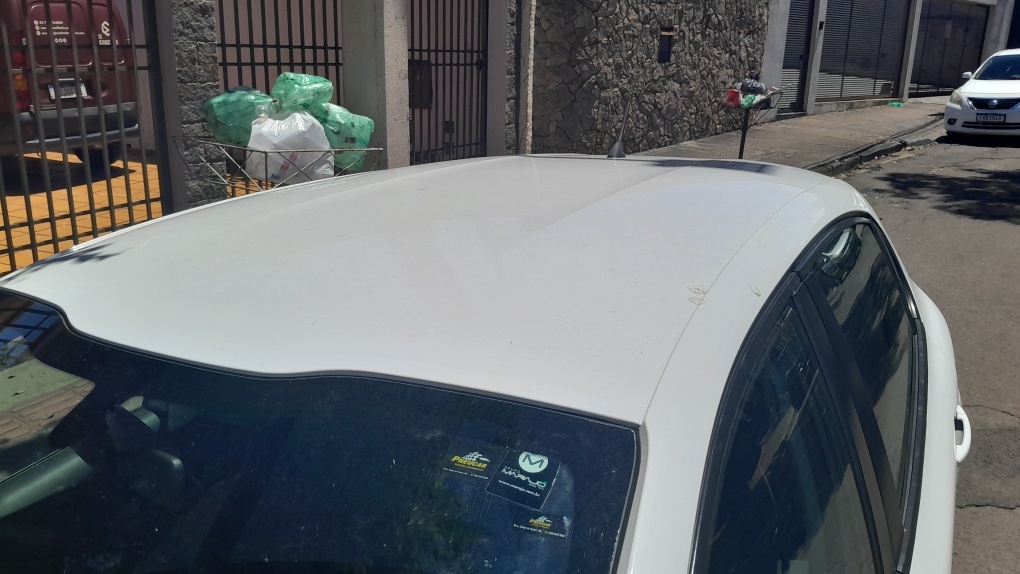 PEUGEOT 208 1.2 ACTIVE 12V FLEX 4P MANUAL