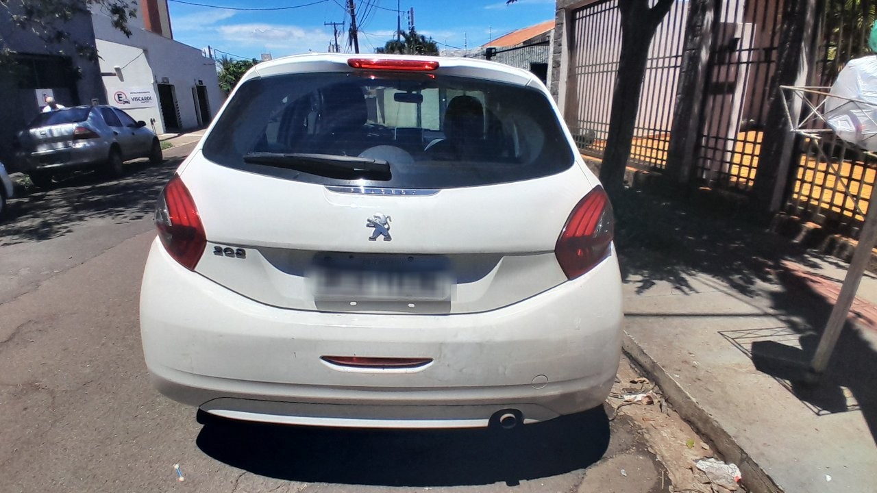 PEUGEOT 208 1.2 ACTIVE 12V FLEX 4P MANUAL