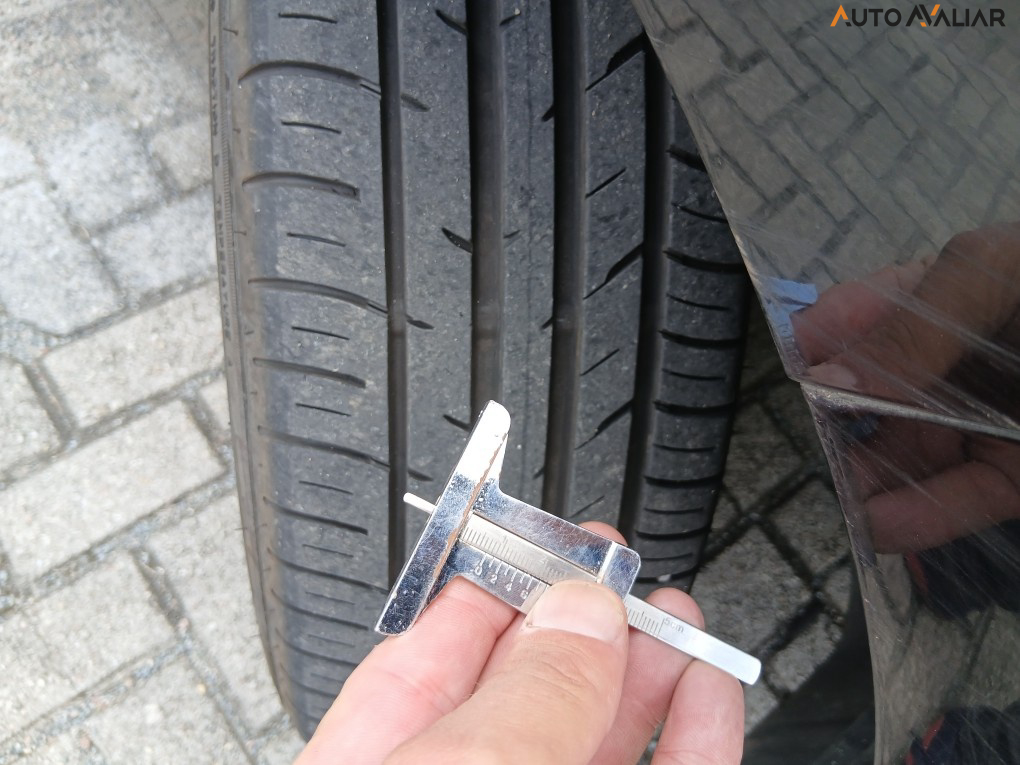 CHEVROLET ONIX 1.4 MPFI LT 8V FLEX 4P MANUAL