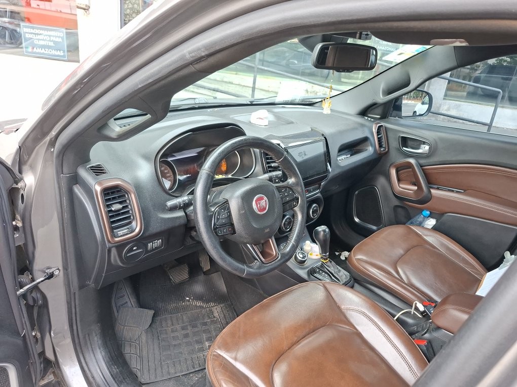 FIAT TORO 2.0 16V TURBO DIESEL RANCH 4WD AT9