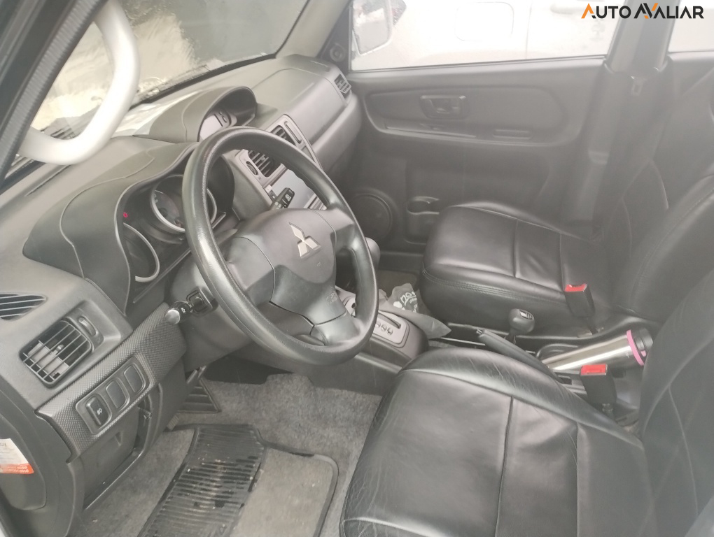 MITSUBISHI PAJERO TR4 2.0 4X4 16V 140CV FLEX 4P AUTOMATICO