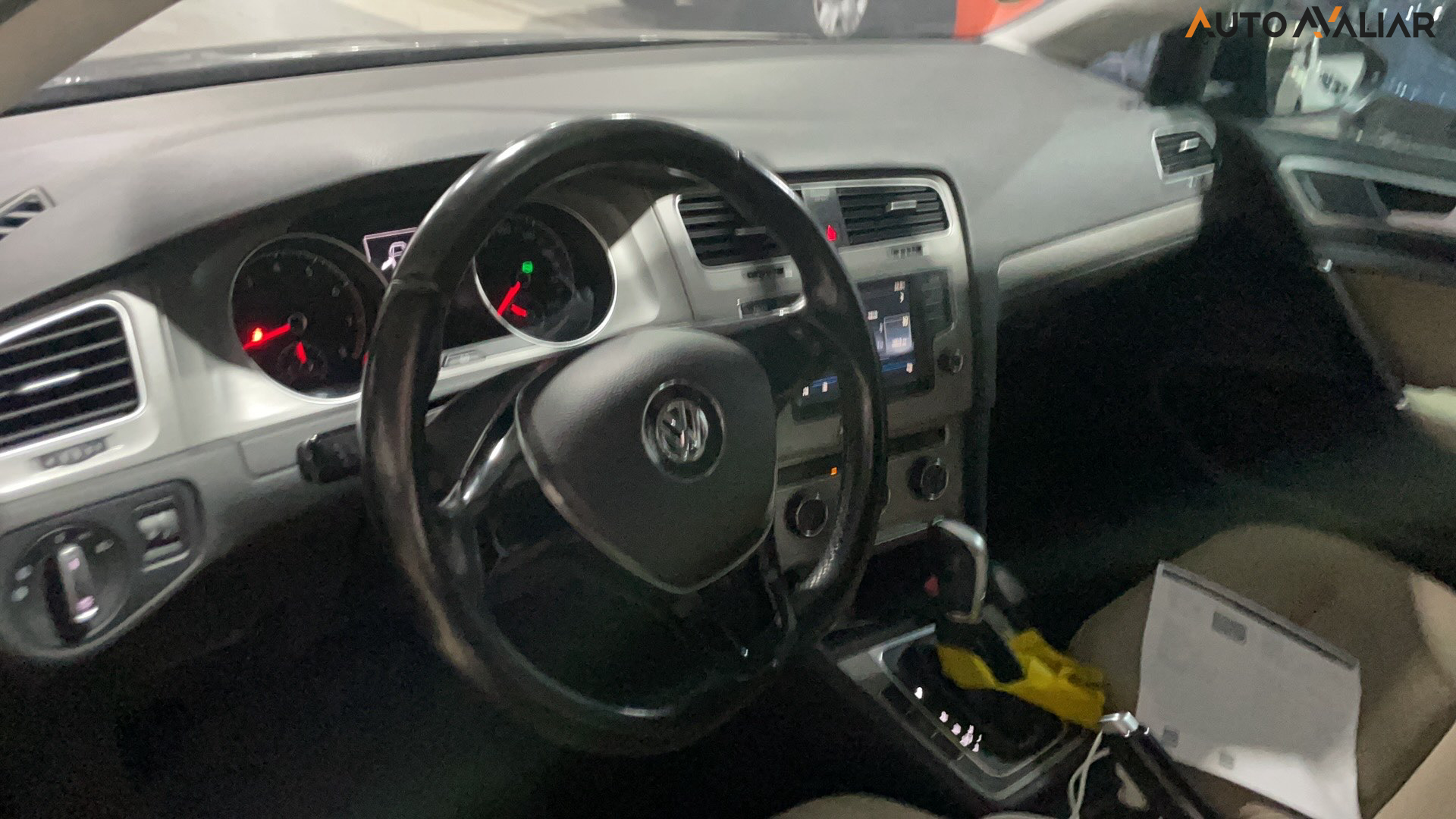 VOLKSWAGEN GOLF 1.4 TSI VARIANT COMFORTLINE 16V TOTAL FLEX 4P TIPTRONIC