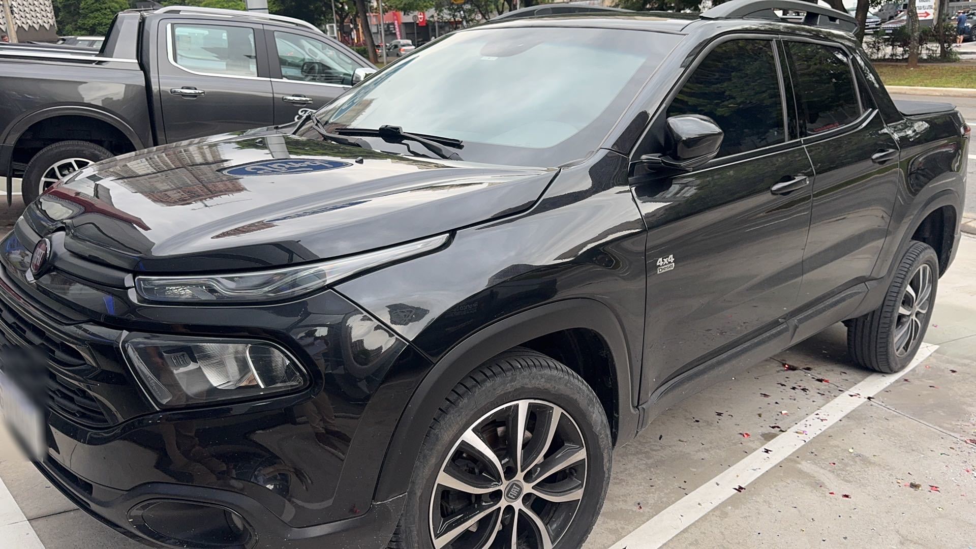 FIAT TORO 2.0 16V TURBO DIESEL VOLCANO 4WD AT9