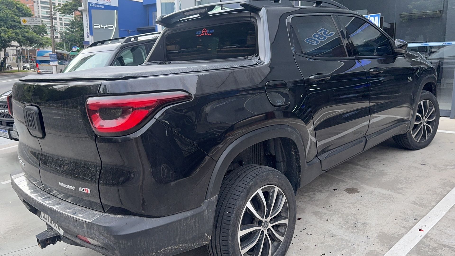 FIAT TORO 2.0 16V TURBO DIESEL VOLCANO 4WD AT9