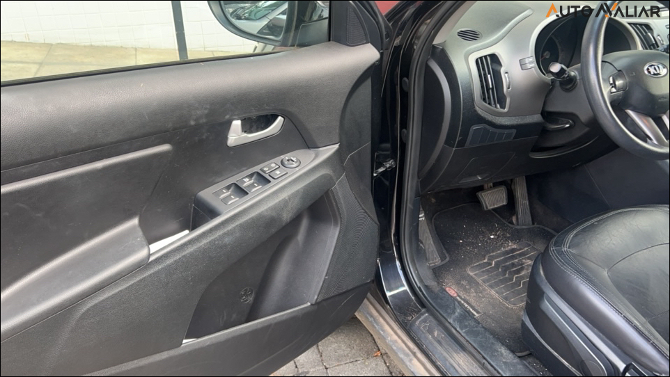 KIA SPORTAGE 2.0 LX 4X2 16V FLEX 4P AUTOMATICO