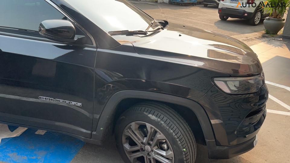 JEEP COMPASS 1.3 T270 TURBO FLEX LONGITUDE AT6