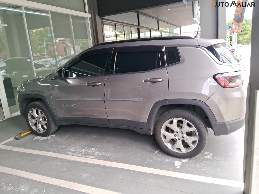 JEEP COMPASS 2.0 16V DIESEL LONGITUDE 4X4 AUTOMATICO