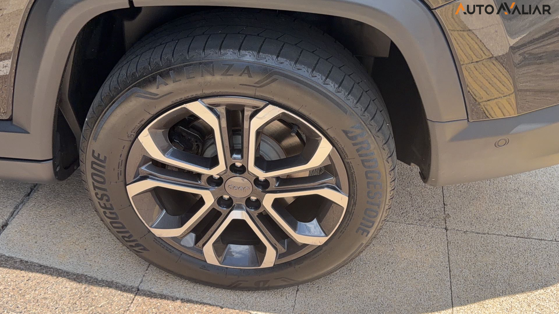 JEEP COMMANDER 1.3 T270 TURBO FLEX LIMITED AT6