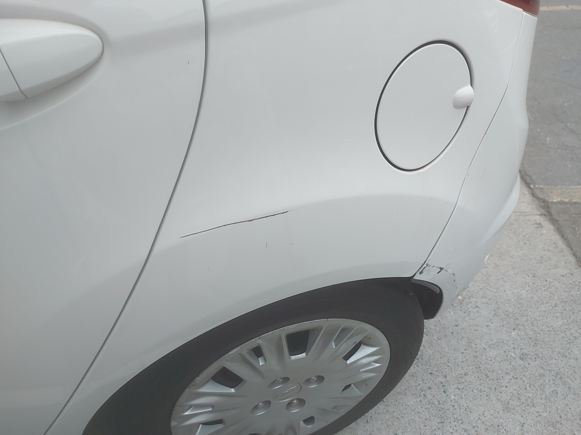 FORD FIESTA 1.6 SE PLUS HATCH 16V FLEX 4P POWERSHIFT