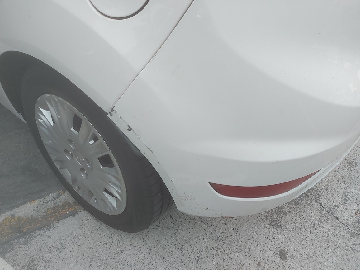 FORD FIESTA 1.6 SE PLUS HATCH 16V FLEX 4P POWERSHIFT