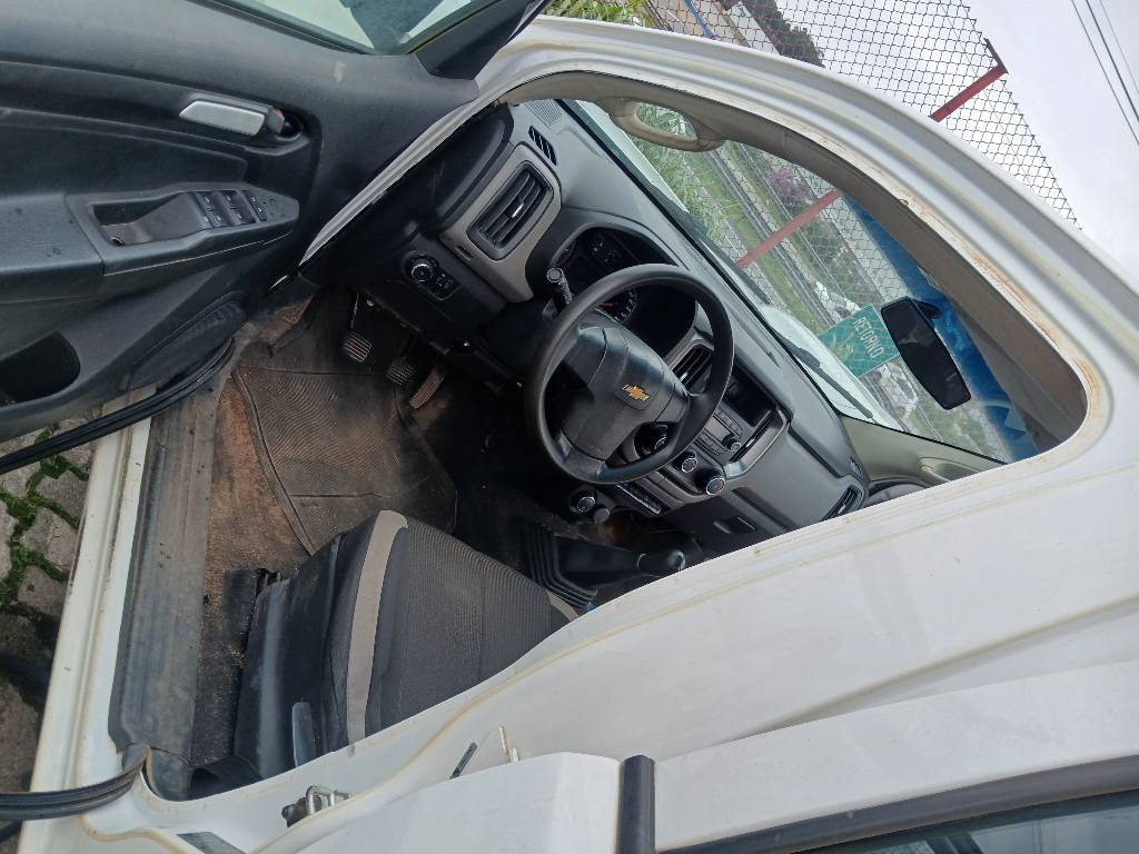 CHEVROLET S10 2.8 LS 4X4 CD 16V TURBO DIESEL 4P MANUAL