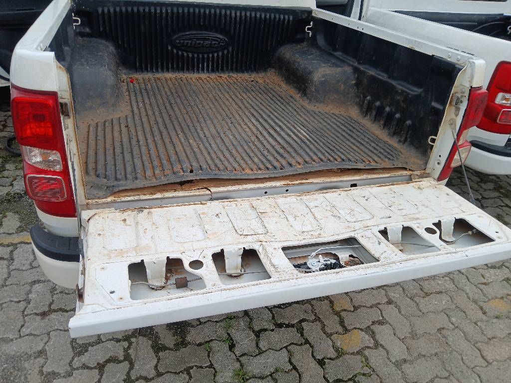 CHEVROLET S10 2.8 LS 4X4 CD 16V TURBO DIESEL 4P MANUAL