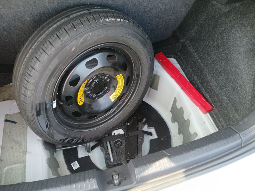 VOLKSWAGEN POLO 1.0 170 TSI COMFORTLINE AUTOM&Aacute;TICO