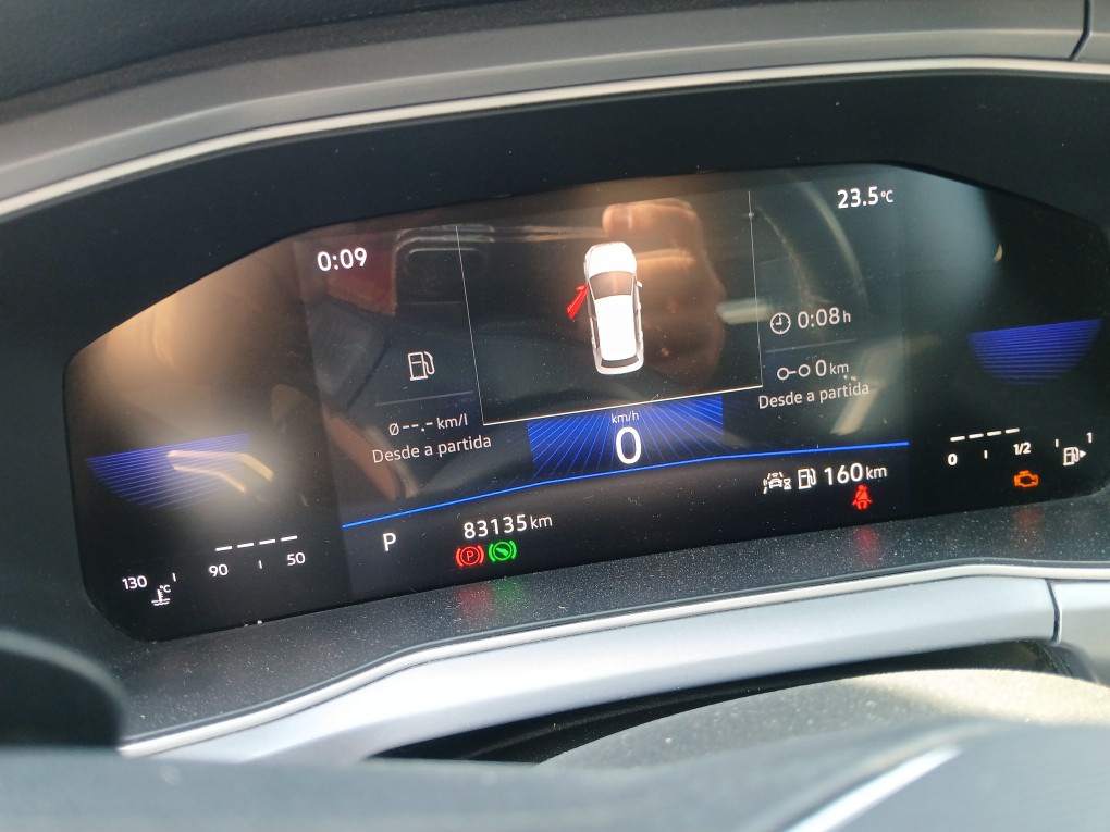 VOLKSWAGEN T-CROSS 1.0 200 TSI TOTAL FLEX AUTOM&Aacute;TICO