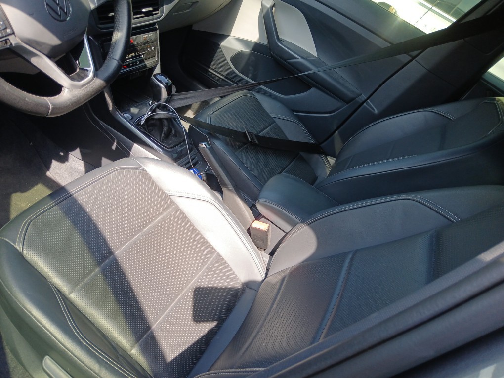 VOLKSWAGEN T-CROSS 1.4 250 TSI TOTAL FLEX HIGHLINE AUTOM&Aacute;TICO