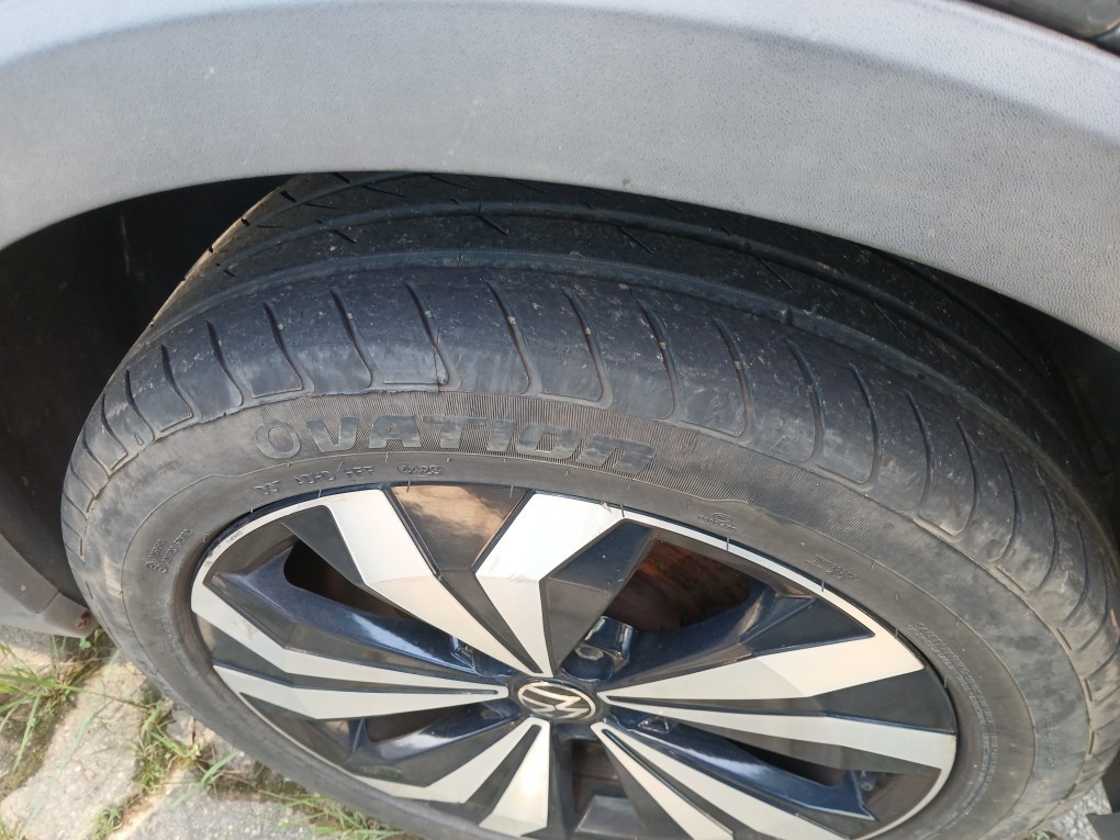 VOLKSWAGEN T-CROSS 1.0 200 TSI TOTAL FLEX COMFORTLINE AUTOM&Aacute;TICO