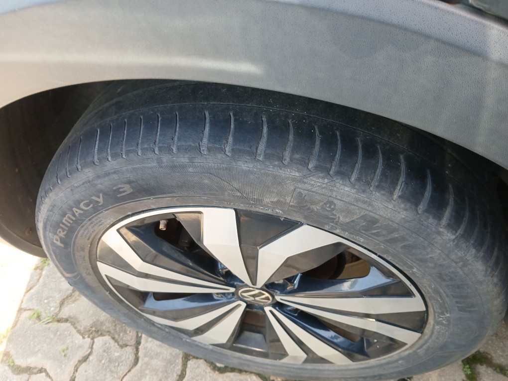 VOLKSWAGEN T-CROSS 1.0 200 TSI TOTAL FLEX COMFORTLINE AUTOM&Aacute;TICO