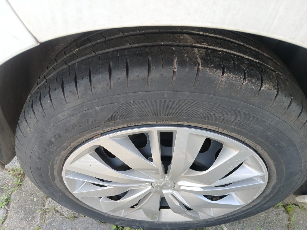 PEUGEOT 208 1.0 FIREFLY FLEX LIKE MANUAL