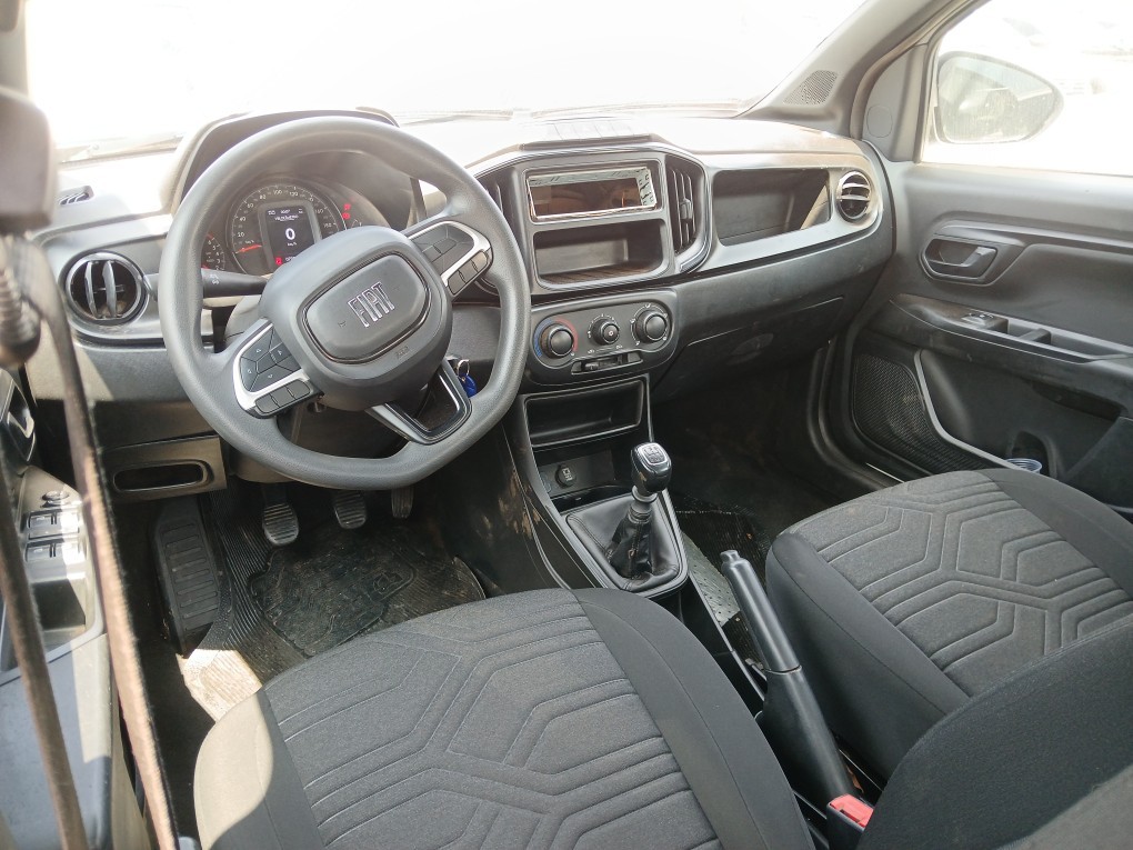 FIAT STRADA FREEDOM 1.3 FLEX 8V CD