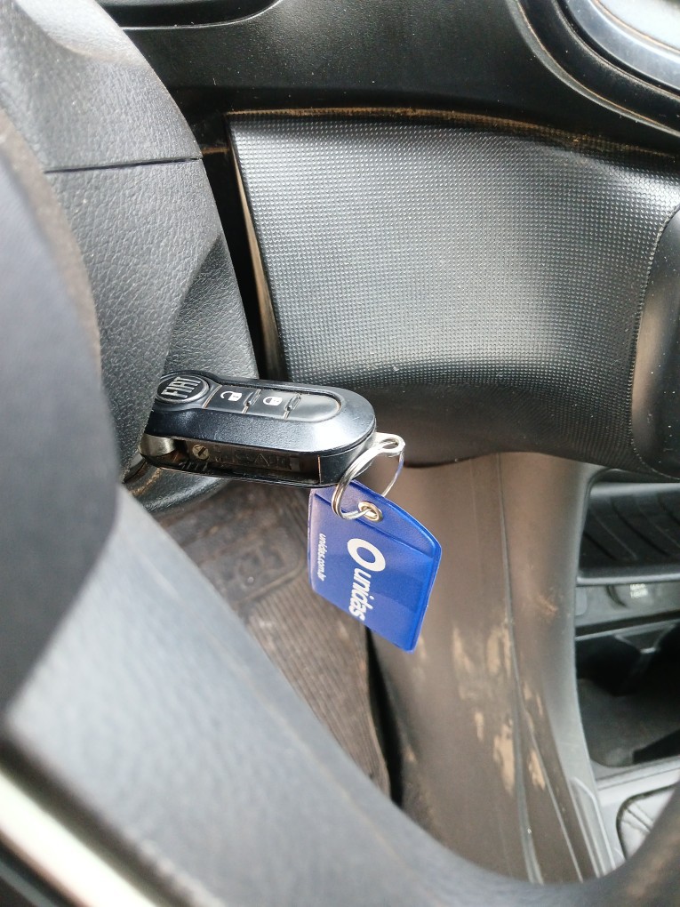 FIAT STRADA FREEDOM 1.3 FLEX 8V CD