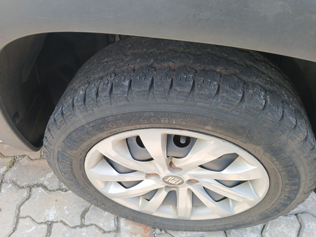 FIAT STRADA FREEDOM 1.3 FLEX 8V CD