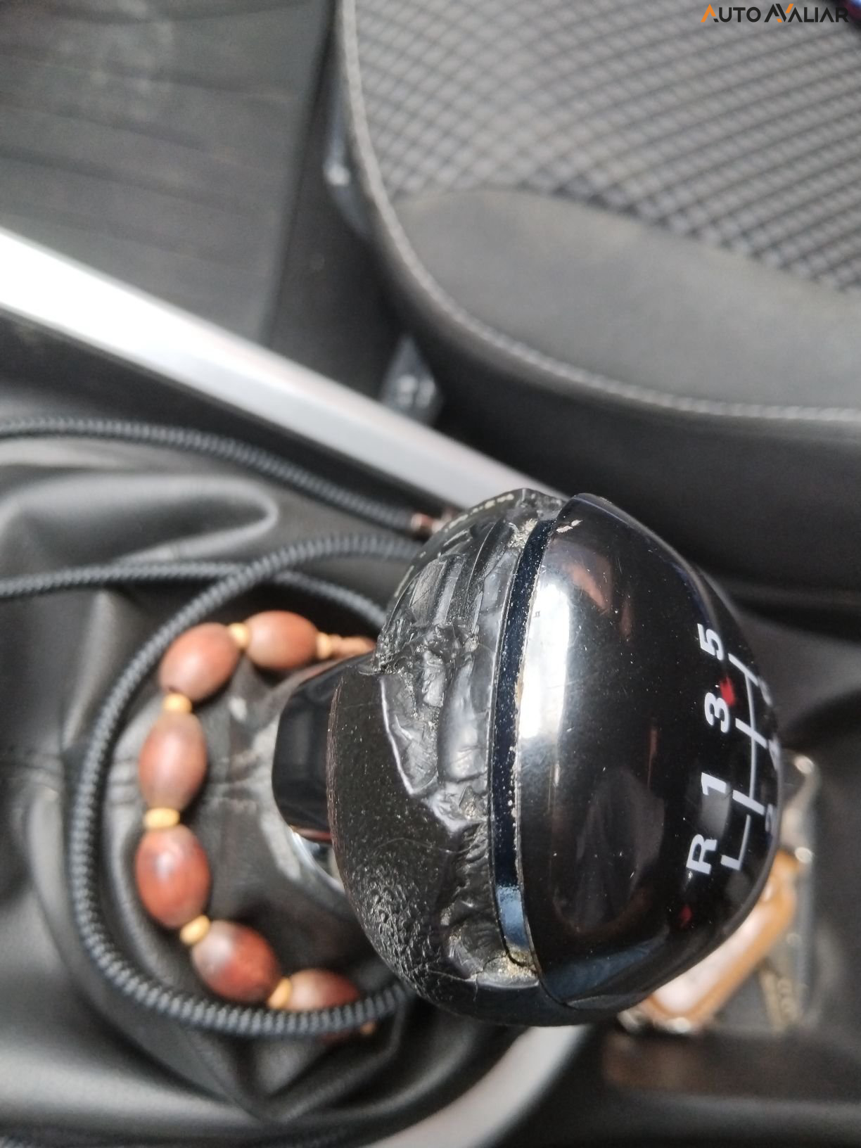 CHEVROLET ONIX 1.0 TURBO FLEX LT MANUAL