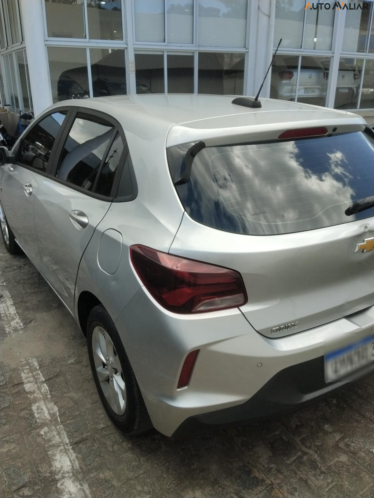 CHEVROLET ONIX 1.0 TURBO FLEX LT MANUAL