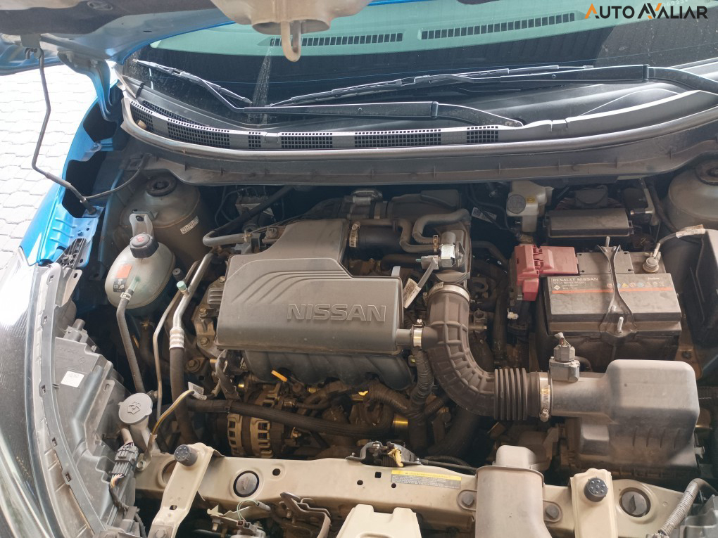 NISSAN KICKS 1.6 EXCLUSIVE 16V FLEX AUT.