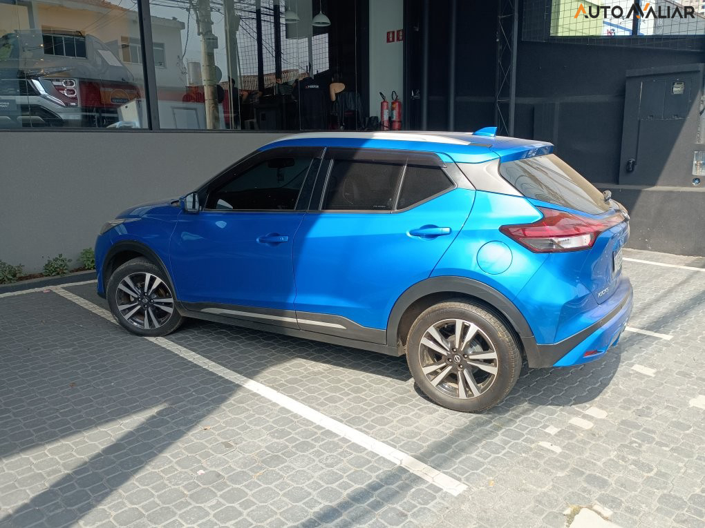 NISSAN KICKS 1.6 EXCLUSIVE 16V FLEX AUT.