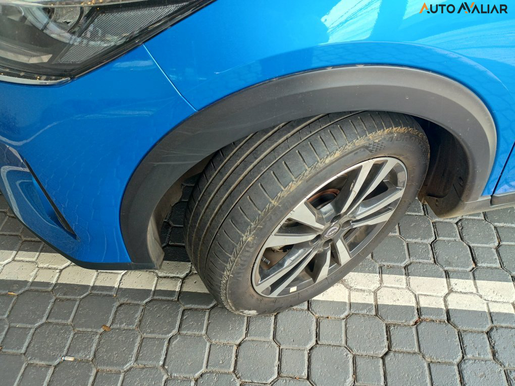 NISSAN KICKS 1.6 EXCLUSIVE 16V FLEX AUT.