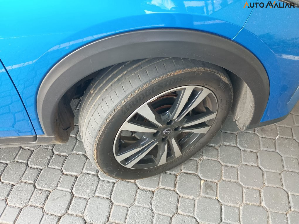 NISSAN KICKS 1.6 EXCLUSIVE 16V FLEX AUT.